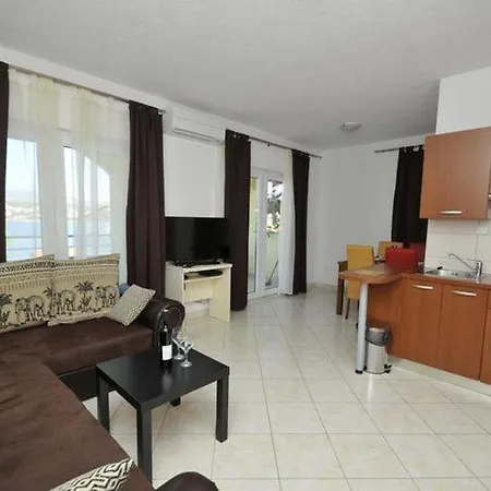 Moonlight - One Bedroom With Sea View Terrace And Balcony Mia Trogir